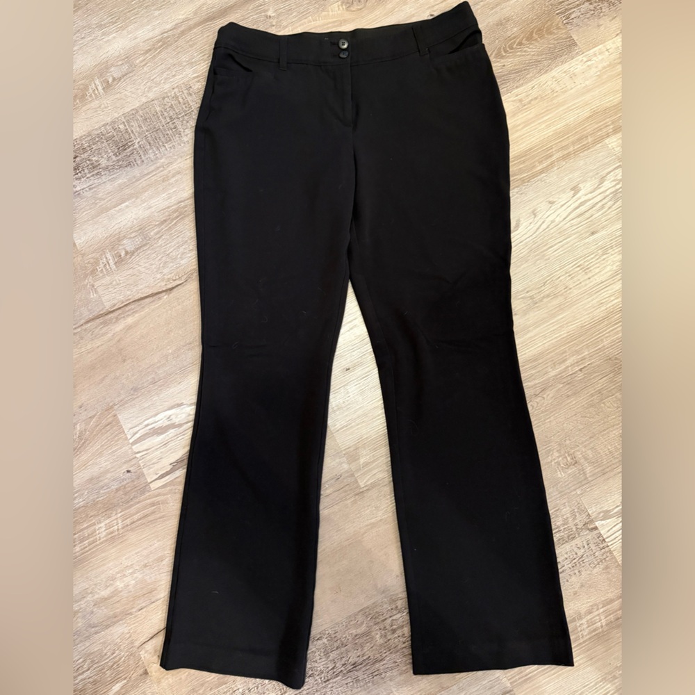 Maurices Women’s Black Bootcut Dress Pants Size 14 Long